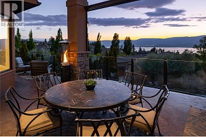 722 Marin Crescent - Photo 16