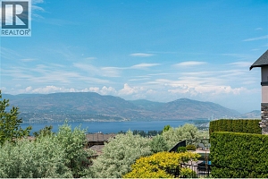 722 Marin Crescent - Photo 31