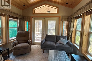 4835 Paradise Valley Drive Unit# 33 - Photo 5