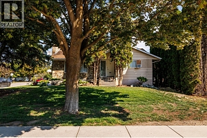 408 Royal Avenue - Photo 7