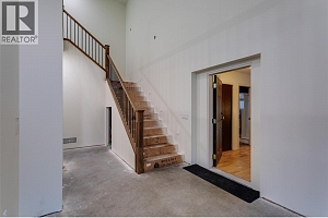 7604 FALCON RIDGE Crescent - Photo 9