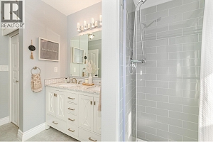 715 Hubert Avenue - Photo 17