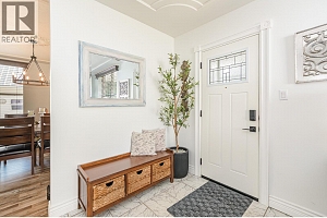 715 Hubert Avenue - Photo 3