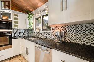 9333 Winchester Road - Photo 11