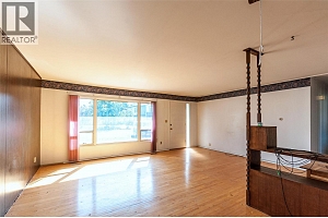 824 Grenfell Avenue - Photo 10