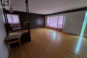 824 Grenfell Avenue - Photo 12