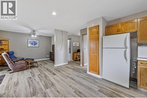 3445 Barberry Street - Photo 14