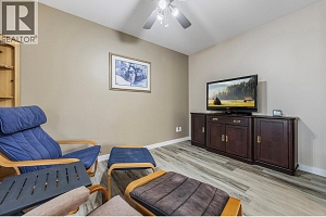 3445 Barberry Street - Photo 15