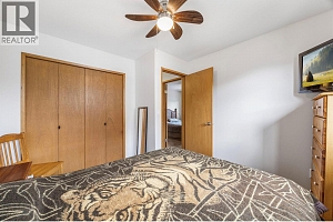 3445 Barberry Street - Photo 22