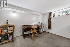 3445 Barberry Street - Photo 27