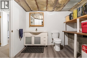 3445 Barberry Street - Photo 31
