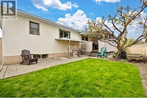 3445 Barberry Street - Photo 36