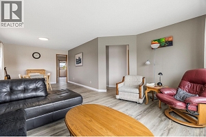 3445 Barberry Street - Photo 7