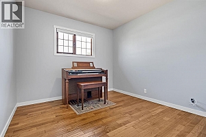 2625 Catherine Crescent - Photo 23