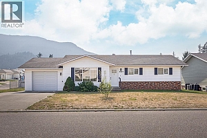 2625 Catherine Crescent - Photo 51