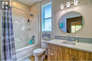 7250 Fintry Delta Road - Photo 14