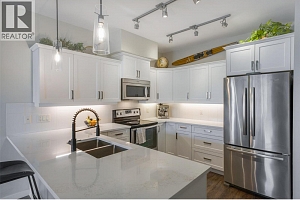3733 Casorso Road Unit# 407 - Photo 9