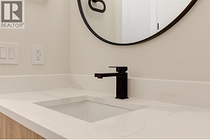 839 Lawson Avenue Unit# 3 - Photo 24