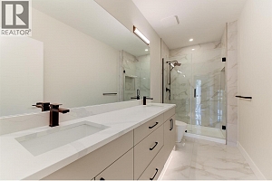 839 Lawson Avenue Unit# 3 - Photo 32