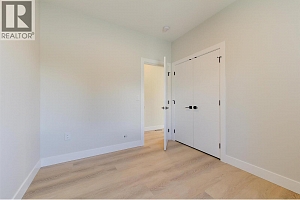 839 Lawson Avenue Unit# 3 - Photo 36