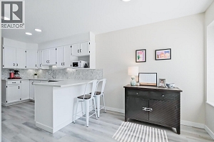 1853 Edgehill Avenue Unit# 12 - Photo 7