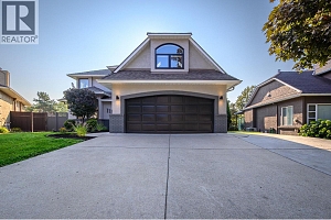 111 Portside Court - Photo 2