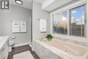 111 Portside Court - Photo 26