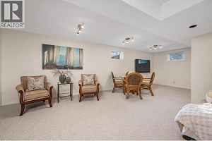 111 Portside Court - Photo 36