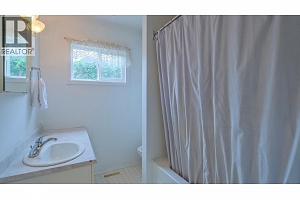 633 Glenwood Avenue - Photo 13