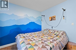 715 Mill Avenue - Photo 16