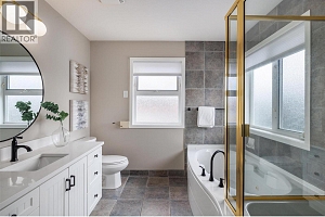 1009 Hudson Road - Photo 11