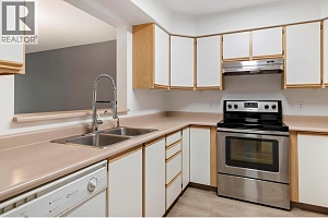 265 Snowsell Street Unit# 101 - Photo 23