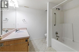 265 Snowsell Street Unit# 101 - Photo 26