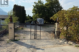 2640 Boucherie Road - Photo 3