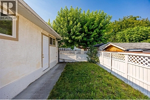 685 Hollydell Road - Photo 35