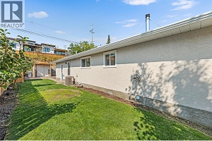 3702 Beach Avenue - Photo 30