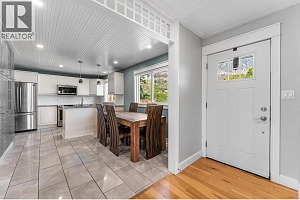 3702 Beach Avenue - Photo 7