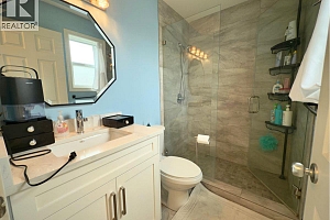 3155 Gordon Drive Unit# 202 - Photo 13