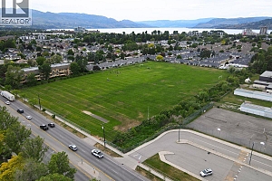 3155 Gordon Drive Unit# 202 - Photo 19
