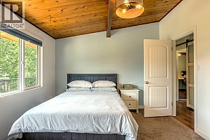 7629 Silver Star Road - Photo 35