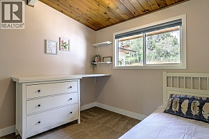 7629 Silver Star Road - Photo 39