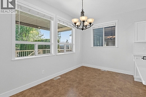 2051 Sunview Drive Unit# 4 - Photo 10