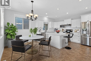 2051 Sunview Drive Unit# 4 - Photo 5