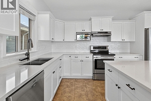 2051 Sunview Drive Unit# 4 - Photo 7
