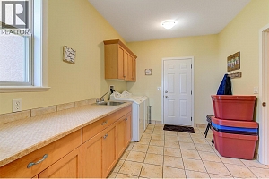 755 South Crest Drive - Photo 34