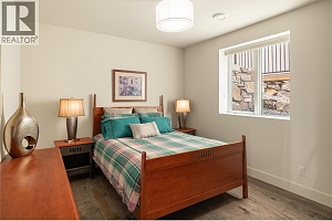 5640 Mountainside Drive - Photo 32