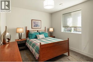 5640 Mountainside Drive - Photo 37