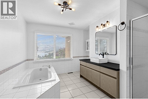 3784 Inglis Place - Photo 19