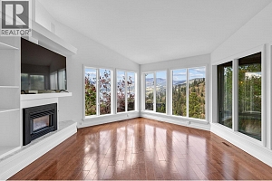 3784 Inglis Place - Photo 3