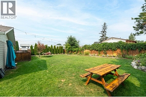 605 Stirling Road - Photo 30